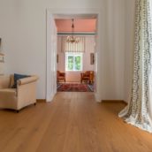 Room-length castle floorboards oak-5