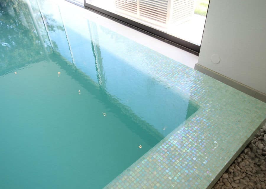 Wellness pool with mosaic