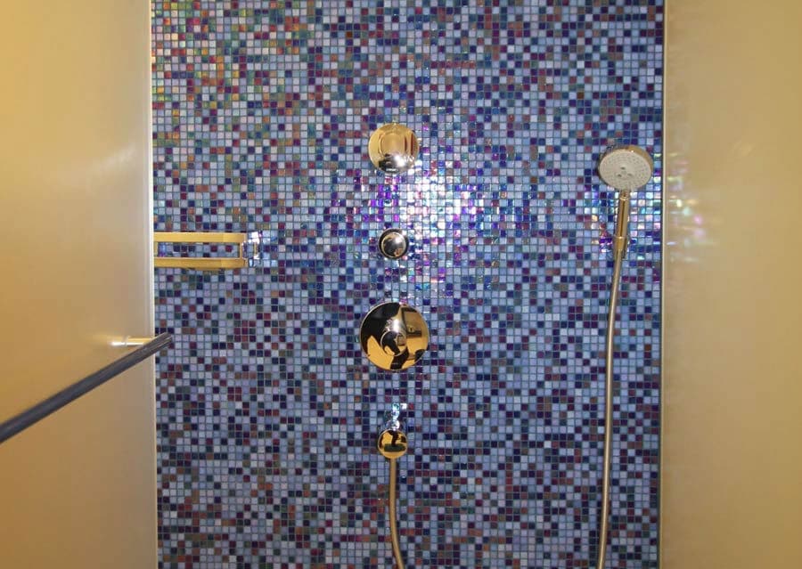 Glass mosaic wall