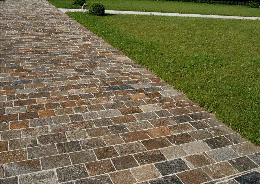 Natural stone paving Gneiss paving