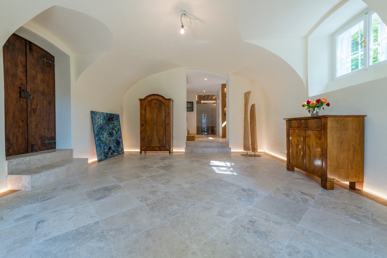 country house with precious travertine and castle floorboards refrenz